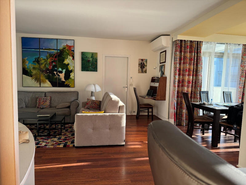 Appartement - 121 m² - 3 pièces