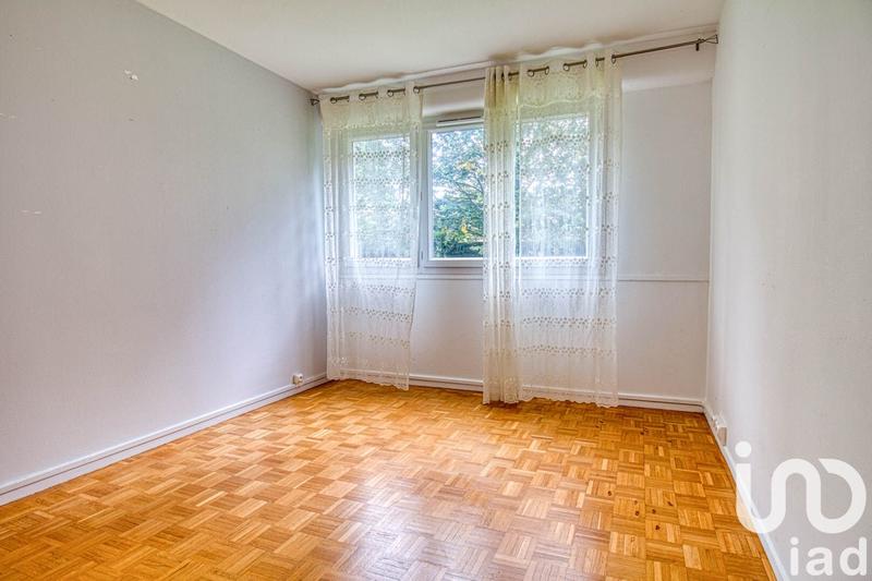 Appartement - 93 m² - 5 pièces