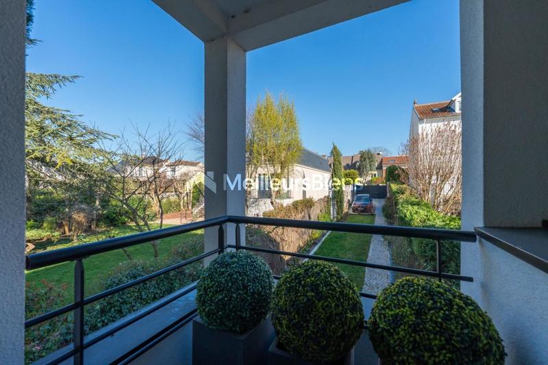 Maison d'architecte - 190 m² - 11 pièces