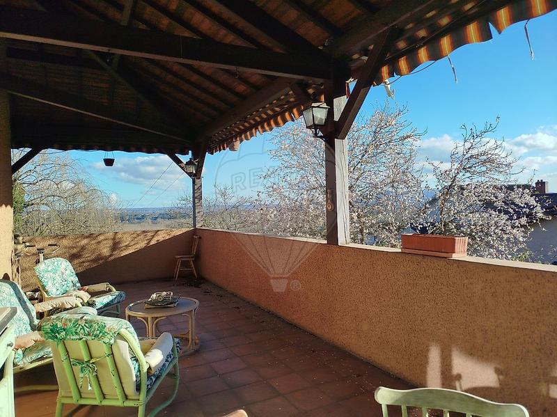 Maison - 148 m² - 5 pièces