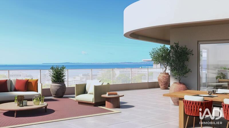 Appartement - 85 m² - 4 pièces