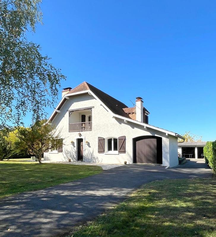 Maison - 160 m² - 5 pièces