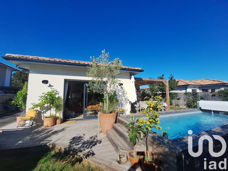 Maison - 88 m² - 4 pièces