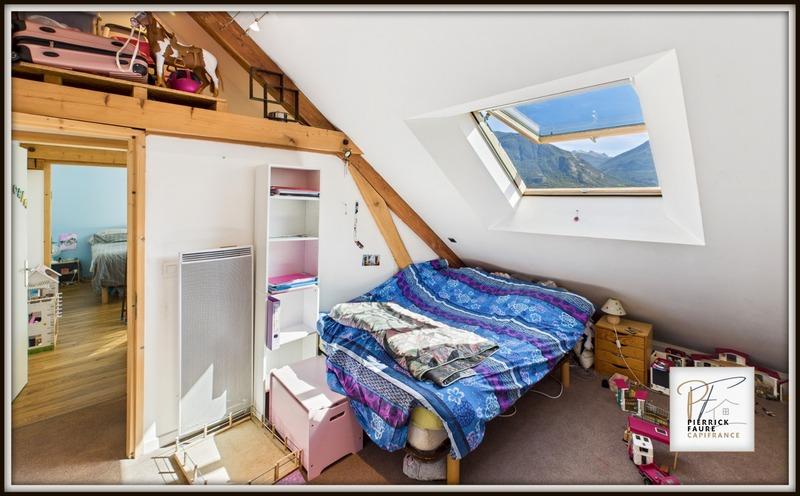 Duplex - 117 m² - 5 pièces