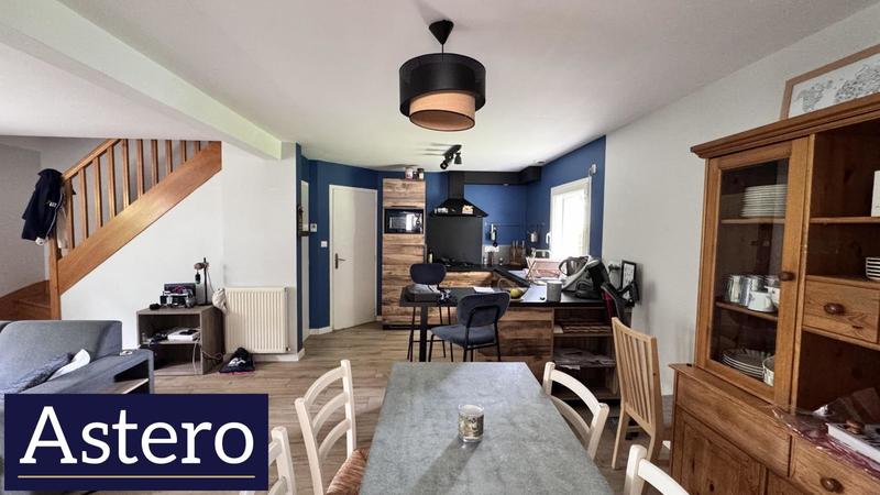 Maison - 95 m² - 4 pièces