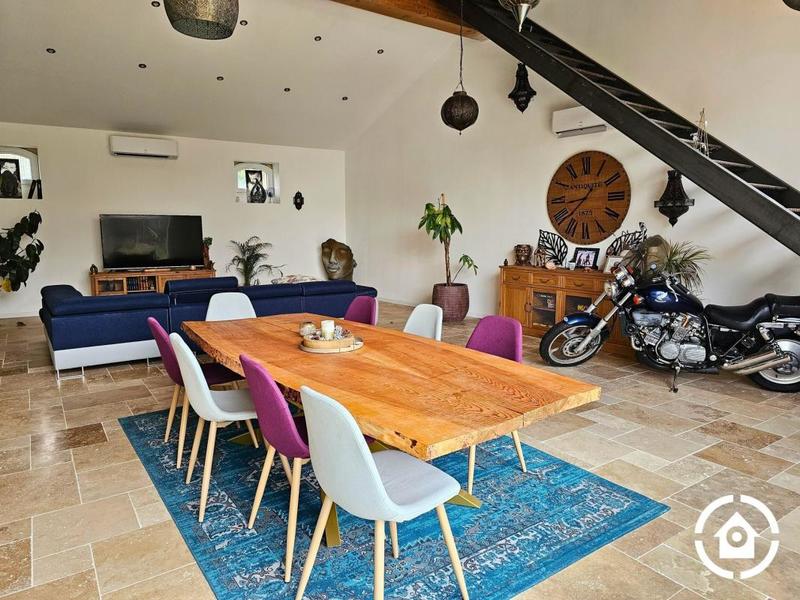 Maison ancienne - 498 m² - 11 pièces