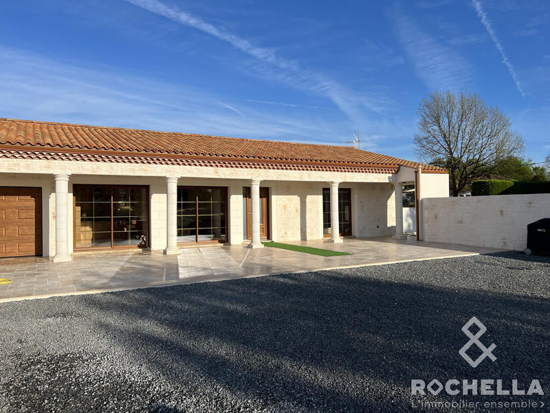 Maison - 102 m² - 4 pièces