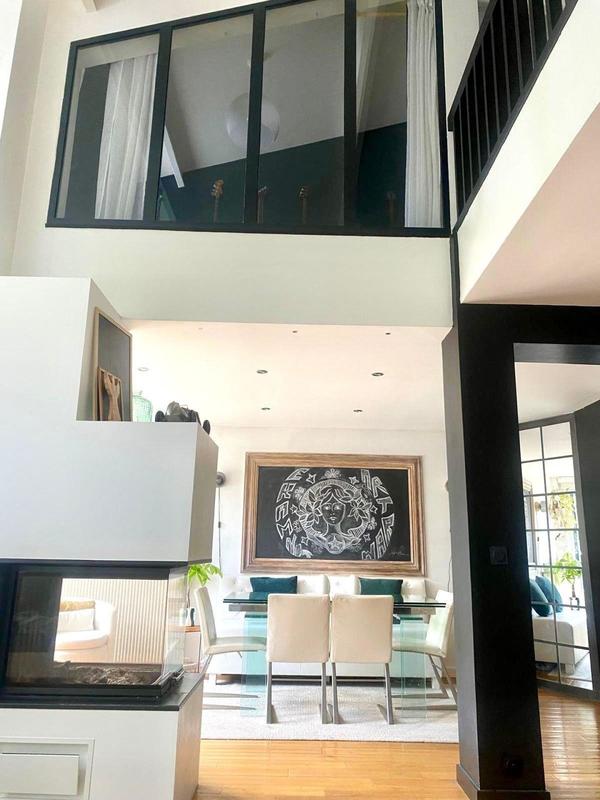 Maison - 200 m² - 8 pièces