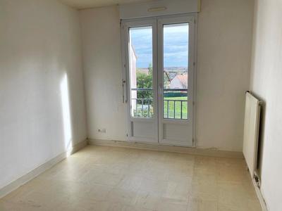 Appartement - 79 m² - 4 pièces