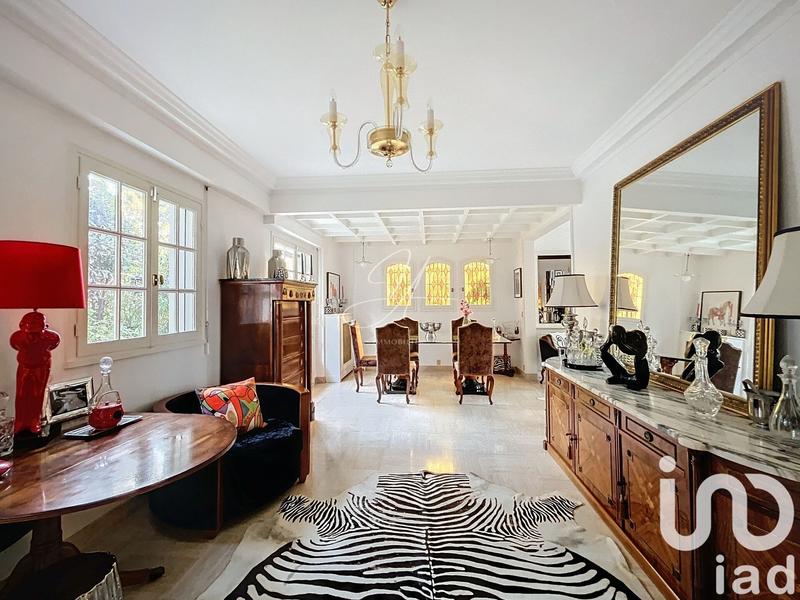 Maison - 190 m² - 8 pièces