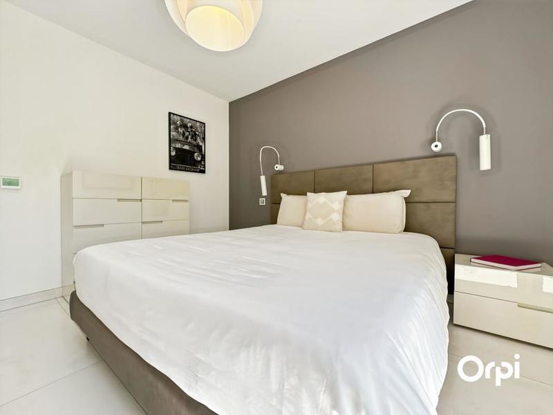 Appartement - 75 m² - 3 pièces