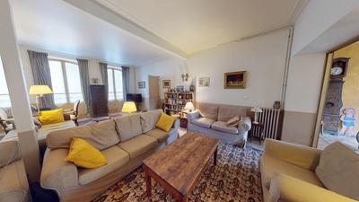 Demeure - 352 m² - 15 pièces