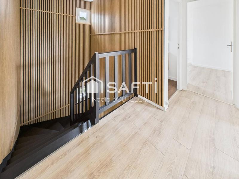 Maison - 98 m² - 5 pièces