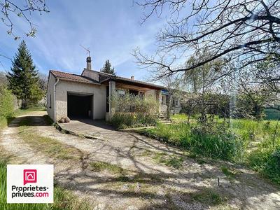 Villa - 100 m² - 5 pièces