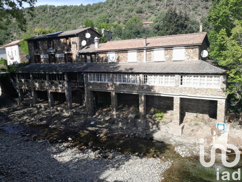 Maison - 208 m² - 7 pièces