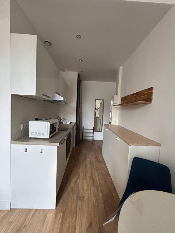 Studio - 24 m² - 1 pièce