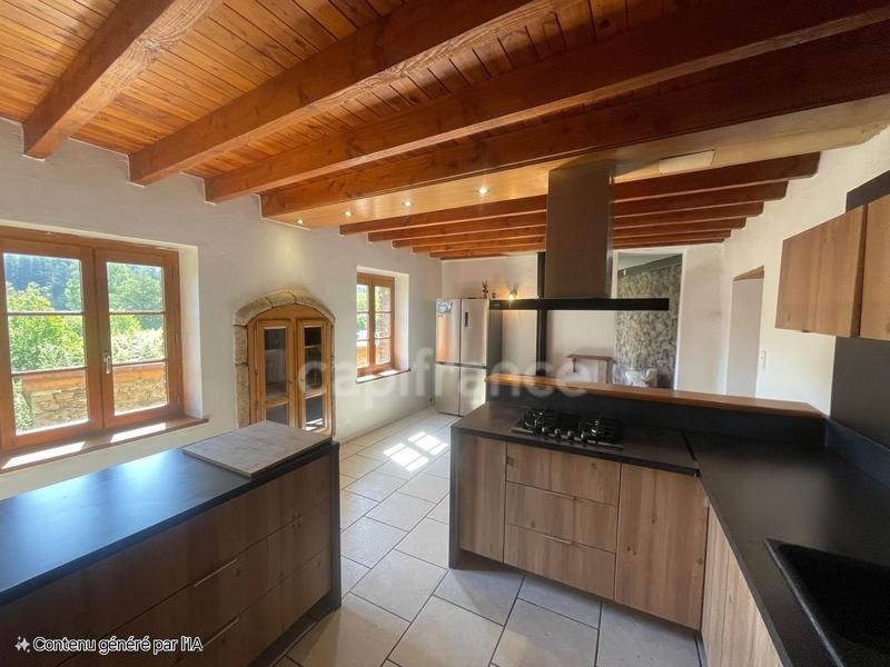 Maison - 158 m² - 5 pièces