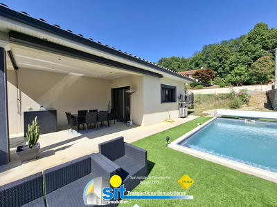 Maison - 114 m² - 5 pièces