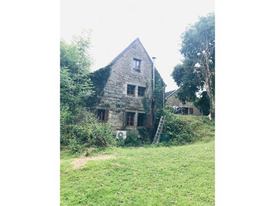 Propriété - 286 m² - 12 pièces