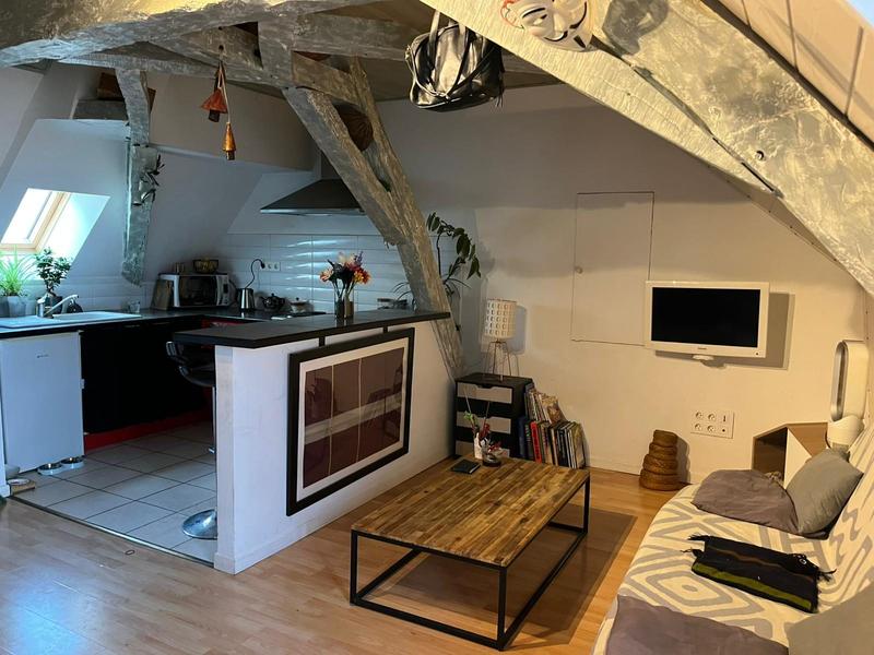 Appartement - 127 m² - 8 pièces