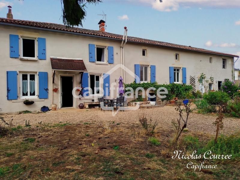 Maison - 206 m² - 8 pièces