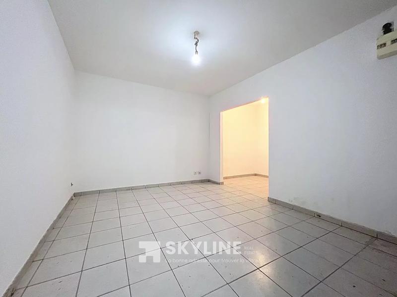 Local commercial - 58 m² - 2 pièces