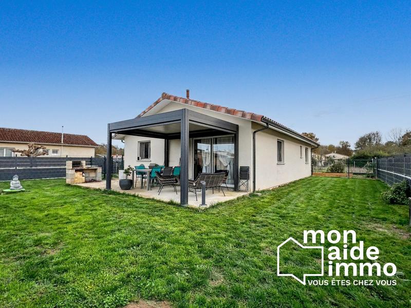 Maison - 86 m² - 4 pièces