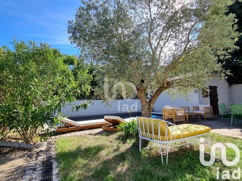 Maison - 199 m² - 6 pièces