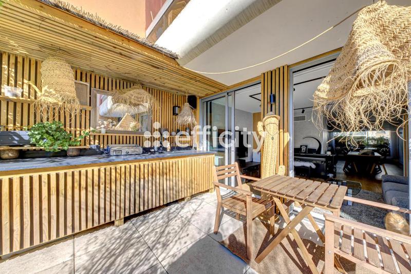 Appartement - 118 m² - 4 pièces