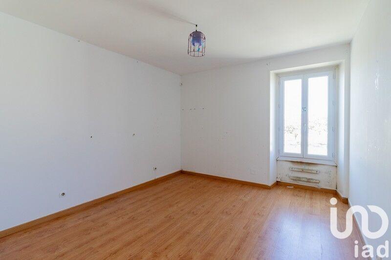 Maison - 262 m² - 6 pièces