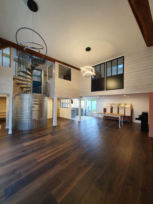 Maison - 170 m² - 5 pièces