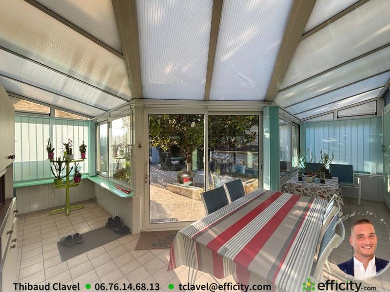 Maison - 196 m² - 7 pièces