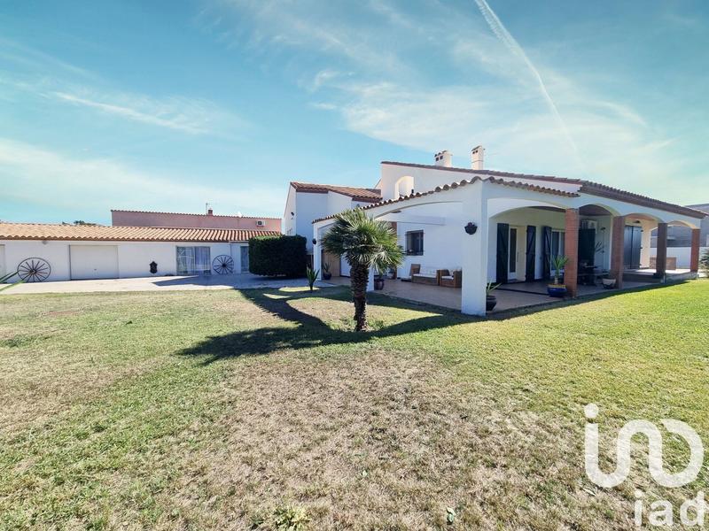 Maison - 321 m² - 9 pièces