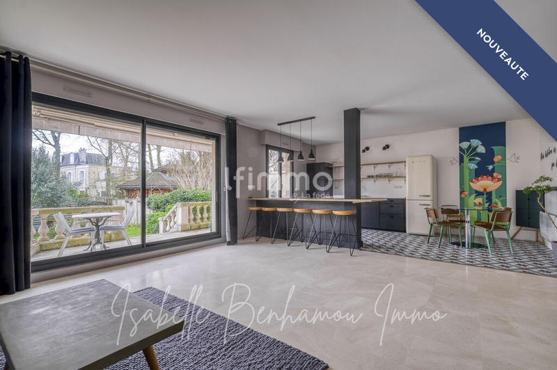 Appartement - 104 m² - 4 pièces