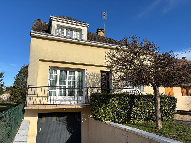 Maison - 137 m² - 5 pièces