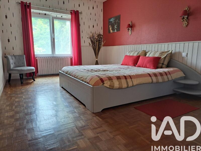 Maison - 289 m² - 7 pièces