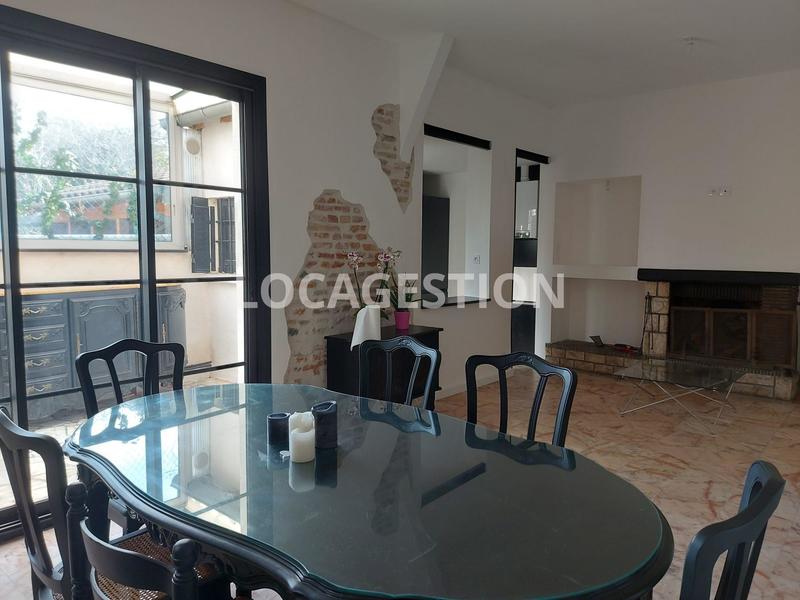 Maison - 90 m² - 4 pièces