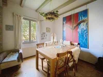 Maison - 207 m² - 8 pièces