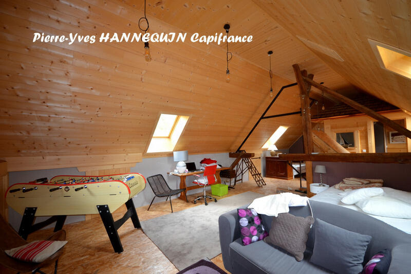 Châlet - 217 m² - 7 pièces