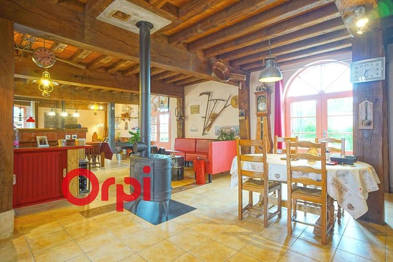 Maison - 300 m² - 5 pièces