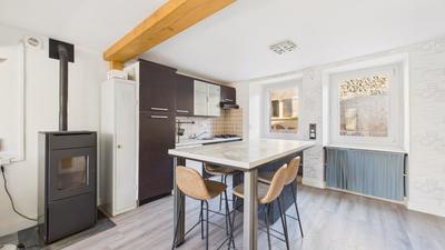 Maison - 95 m² - 5 pièces