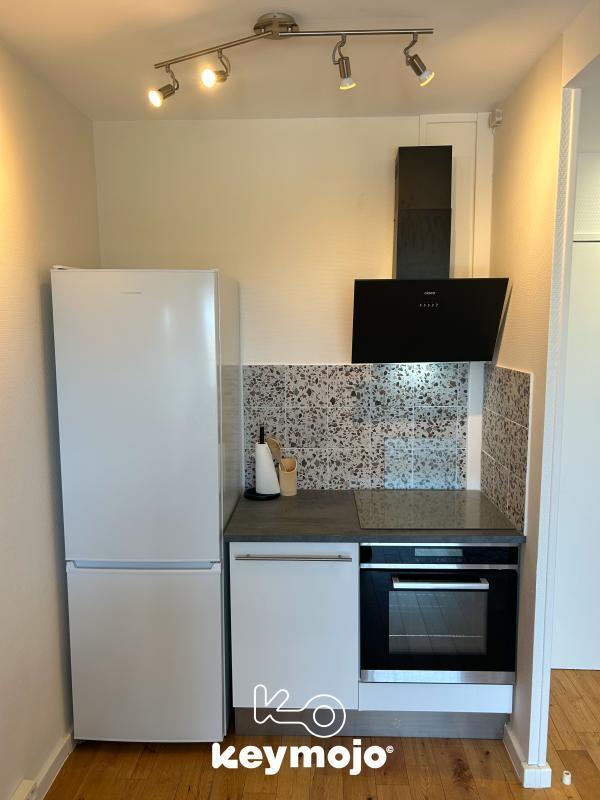 Chambre - 76 m² - 5 pièces