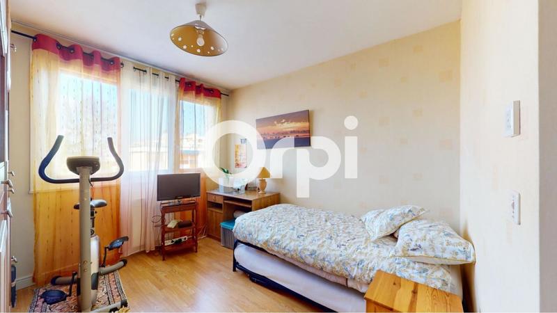 Appartement - 120 m² - 6 pièces