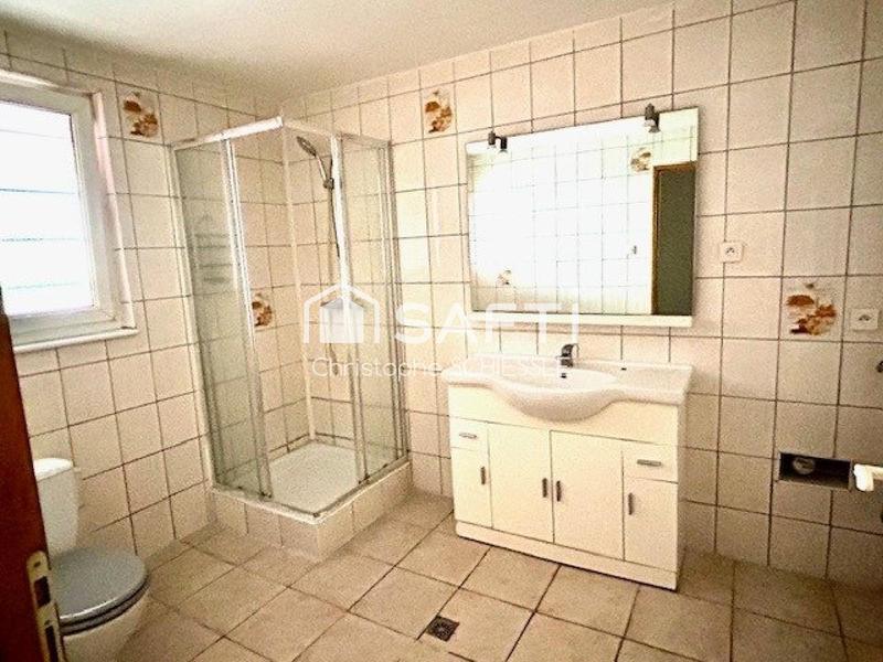 Appartement - 80 m² - 3 pièces