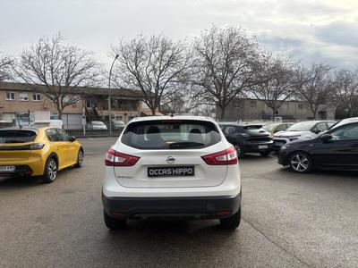 Nissan Qashqai 1.2i Turbo Dig-T 116cv Acenta Bvm6