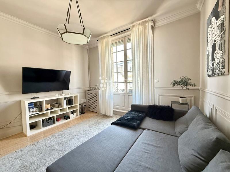 Maison bourgeoise - 226 m² - 7 pièces