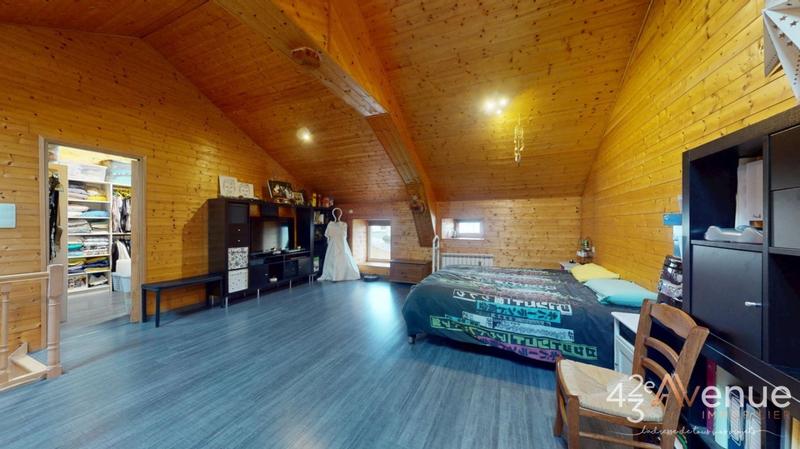 Maison - 175 m² - 7 pièces