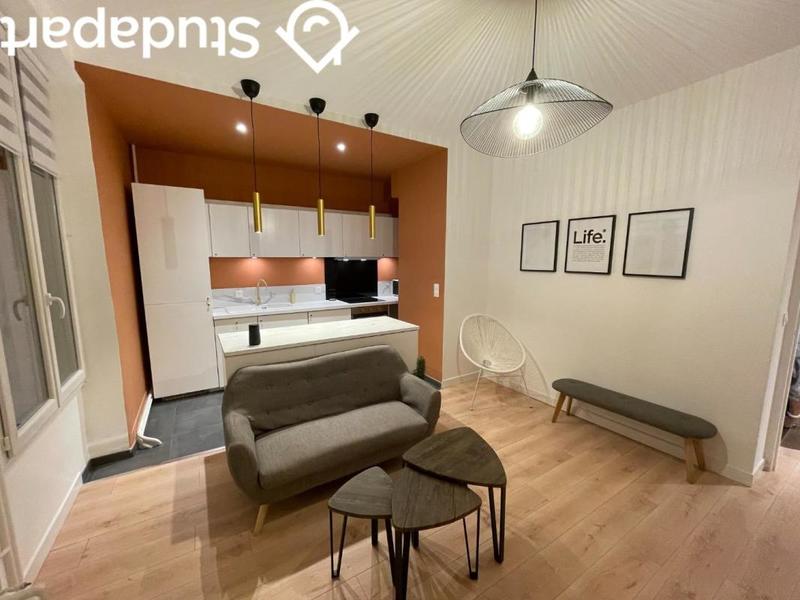 Chambre - 13 m² - 1 pièce