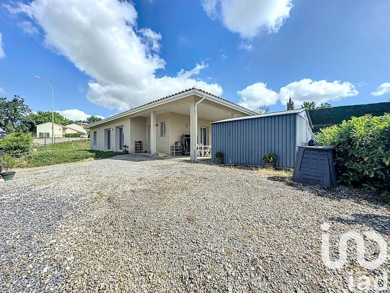 Maison - 94 m² - 5 pièces