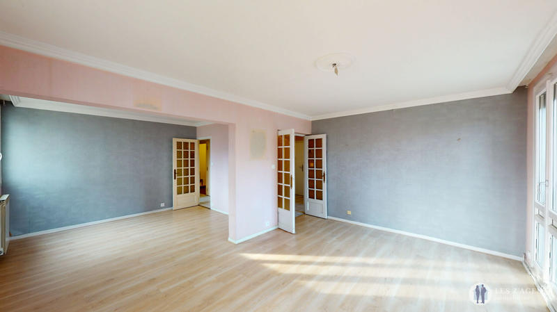 Appartement - 102 m² - 5 pièces